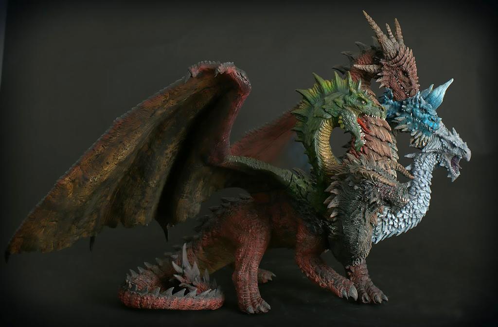 5_headed_dragon_statue_by_fritofrito_d8fuz4v-fullview.jpg