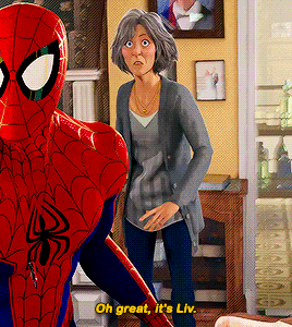 AuntMayItsLiv.gif