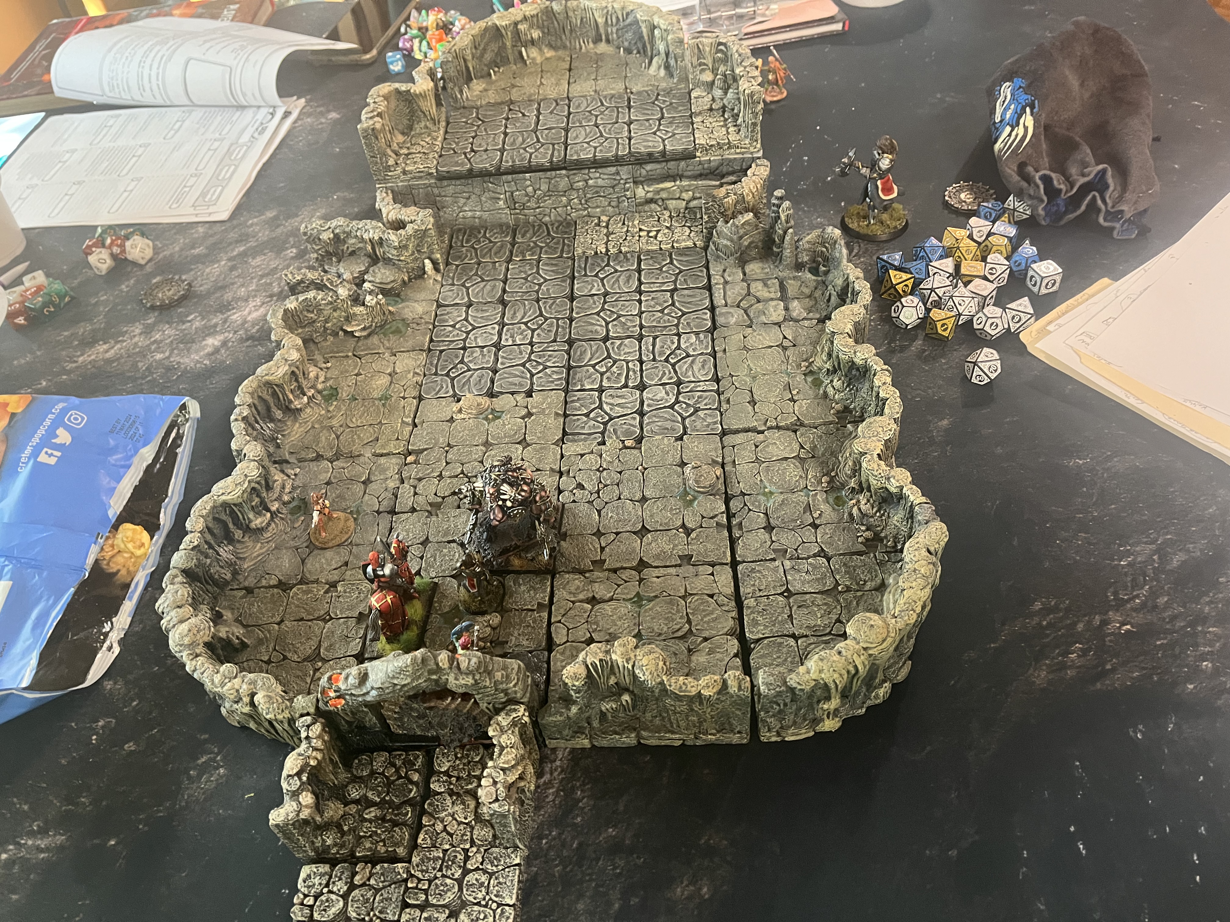 caverns01.jpg