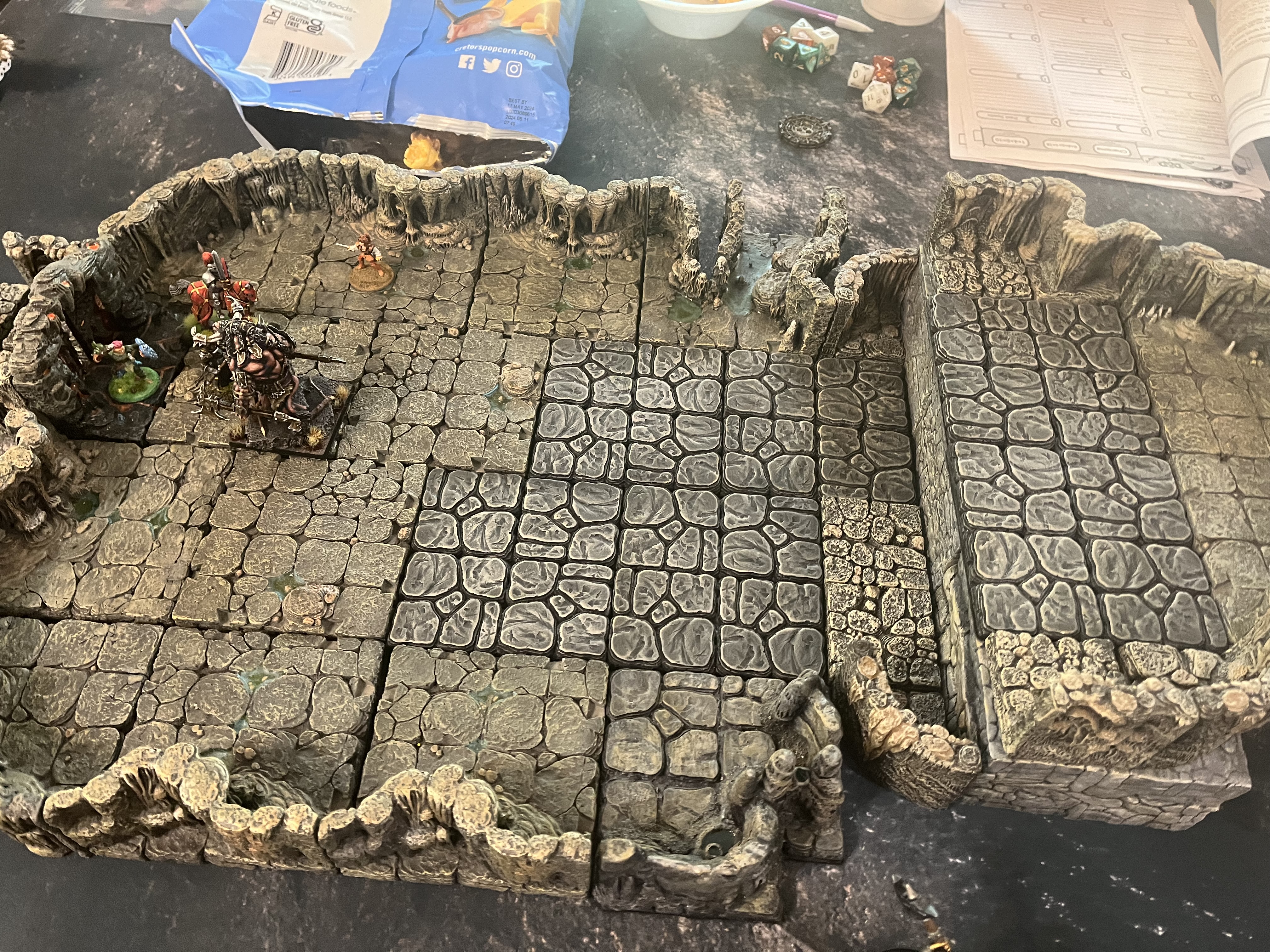caverns02.jpg