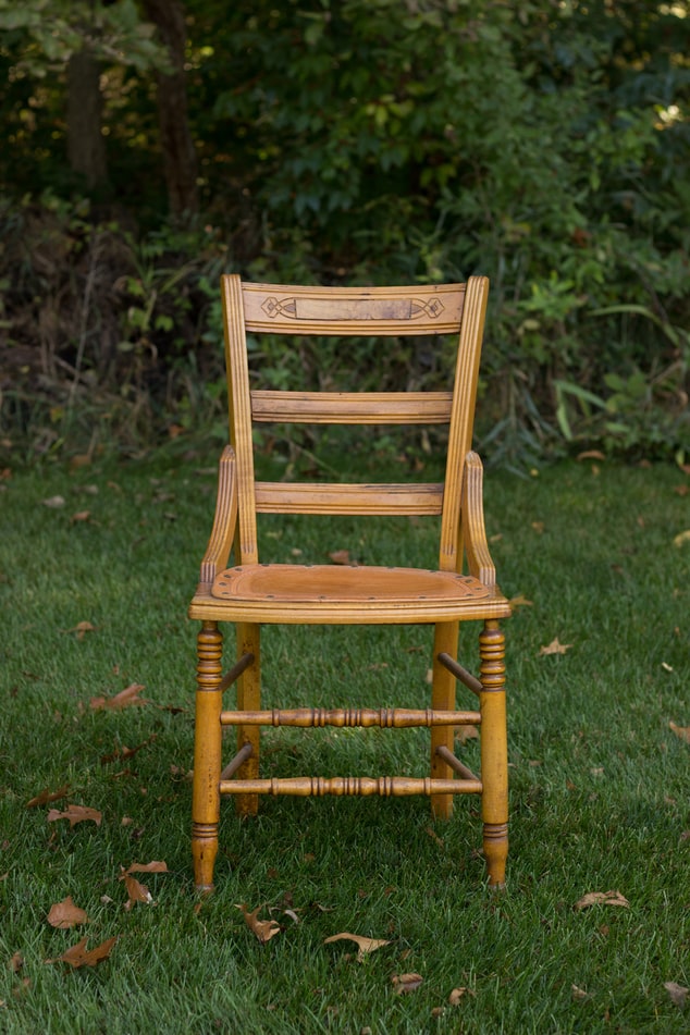 chair.jpg