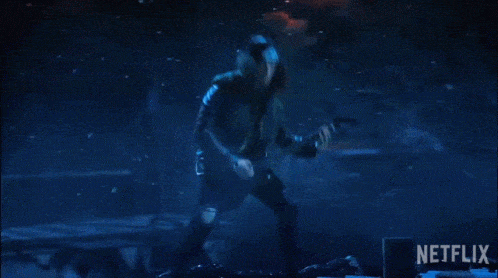 eddie-munson-gif-1.gif