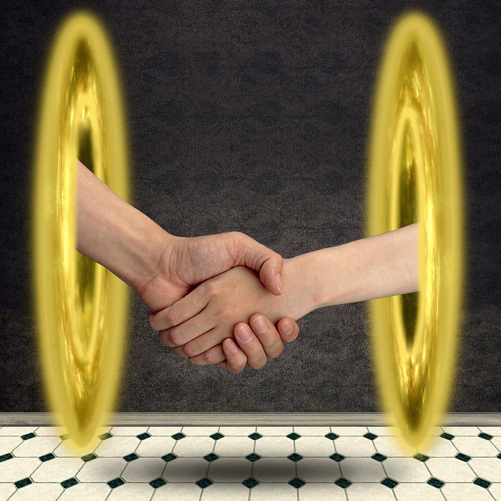 handshake-6674572_960_720.jpg