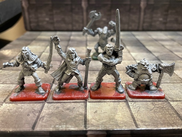 HQ minis primed 2.jpeg