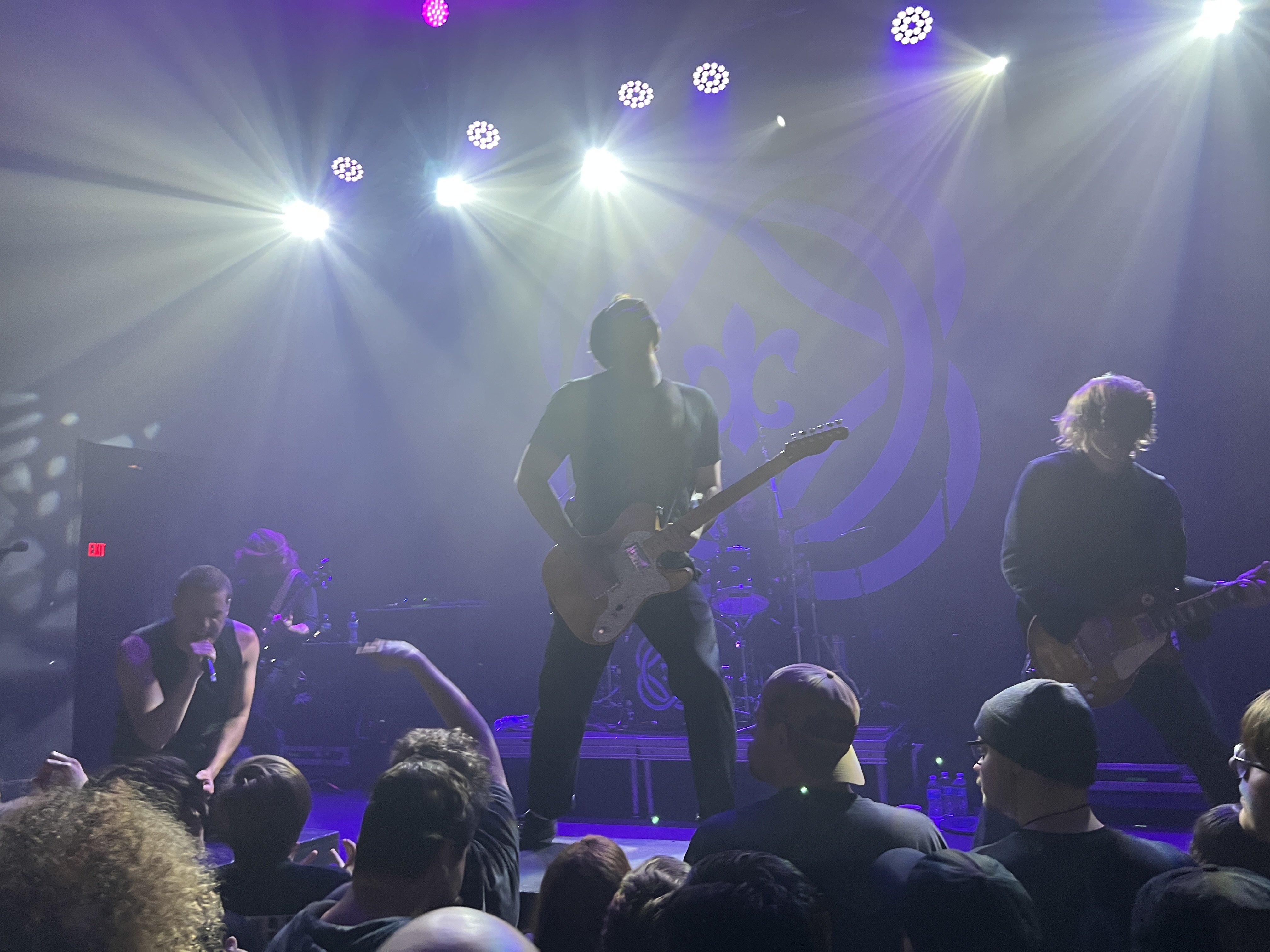 Deafheavan on stage 