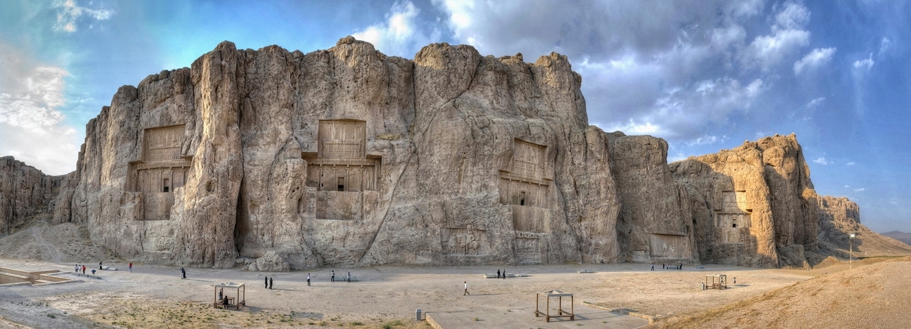 Iran--Naqsh_e_Rostam_ZPan - Copy.jpg