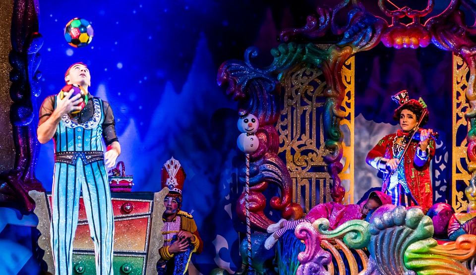 juggler-1938707_960_720.jpg