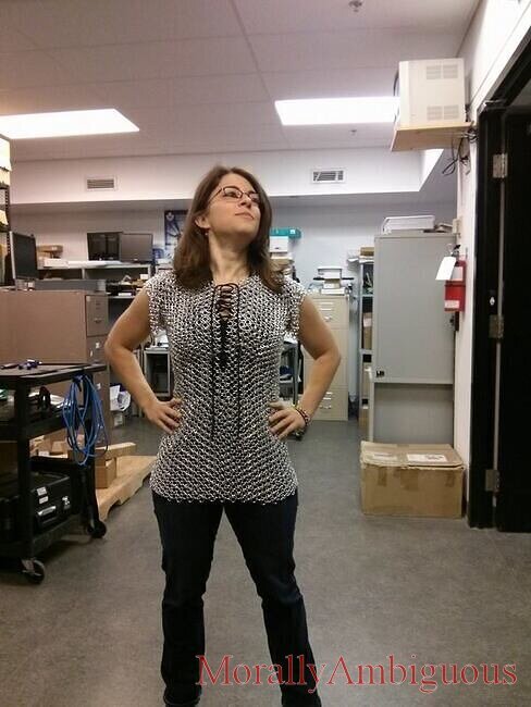 Lyndsie-in-Chainmail.jpg