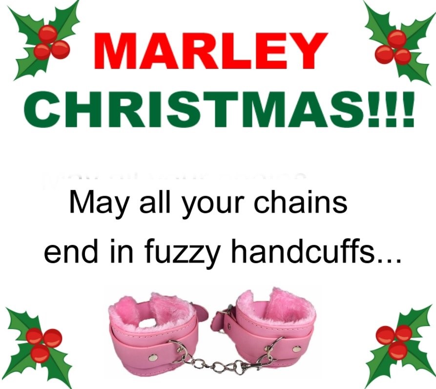 MarleyChristmas2.jpg
