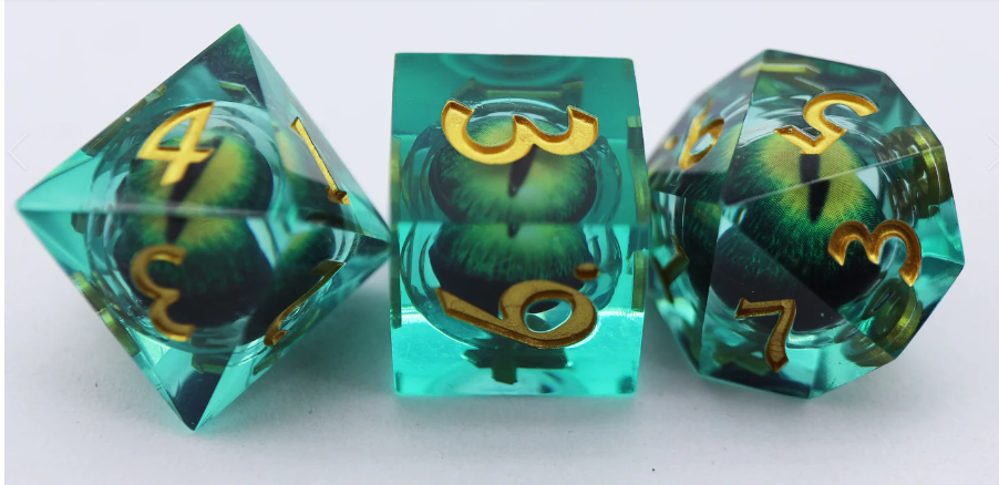Sharp Edge Moving Eye Green Cyclops Dice.PNG