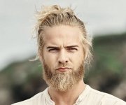 blonde-beard-style-8.jpg