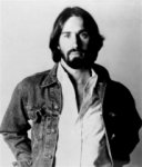 capt_b8fcdca6a9c6477d80678109eec99228_obit_fogelberg_ny130.jpg