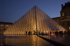 1280px-Louvre_Pyramid.jpg
