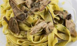 Fettuccine-ai-funghi-porcini-ricettasprint1.jpg