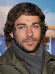 normal_zachary-levi_comover10.jpg
