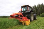tractor.JPG