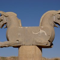 PICT2058_biheaded_griffon.JPG