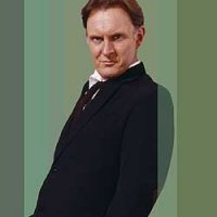 250hustle_glenister.jpg