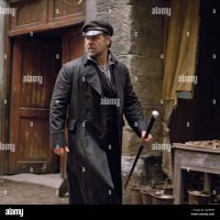 russell-crowe-les-miserables-2012-2JJHHRB.jpg