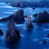 sea-stacks-hebrides_13130_990x742.jpg