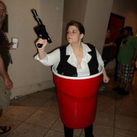 cosplay-starwars-han-solo-cup-pun-costume.jpg