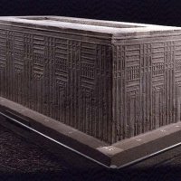 sarcophagus_from_abu_roach_lim_hi.jpg