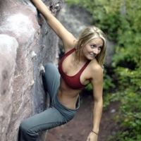 Climb cling cliff.png