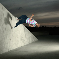 Jump wallrun backflip stairway.png