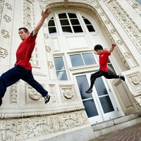 Jump wallrun wall hop Parkour.png