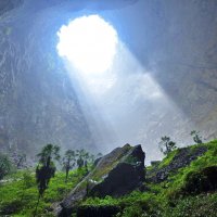 China-sinkhole-ecosystem-lead.jpg