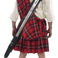 8703af34a16a616e983bcccc42659952--huntress-costume-men-in-kilts.jpg