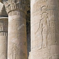 goddess-hathor-bas-relief-on-a-column-in-the-courtyard-of-this-ancient-A55JT8.jpg