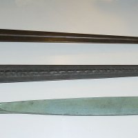 Mycenaean_swords_recostruction.jpg