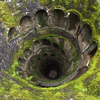 Portugal, Sintra, Quinta da Regaleira Initiation Well1.jpg