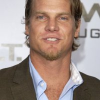 Gordon Holst (played by Brian Van Holt).jpg