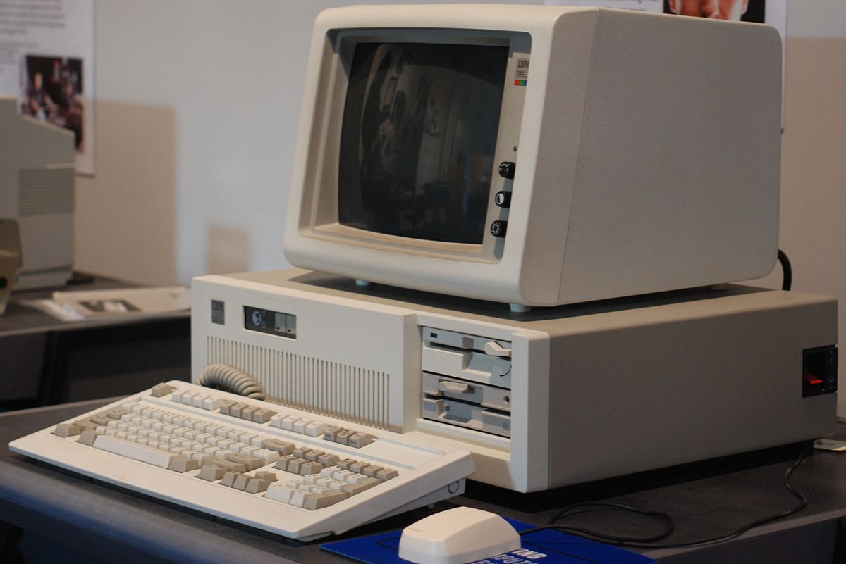 1200px-IBM_PC_AT.jpg