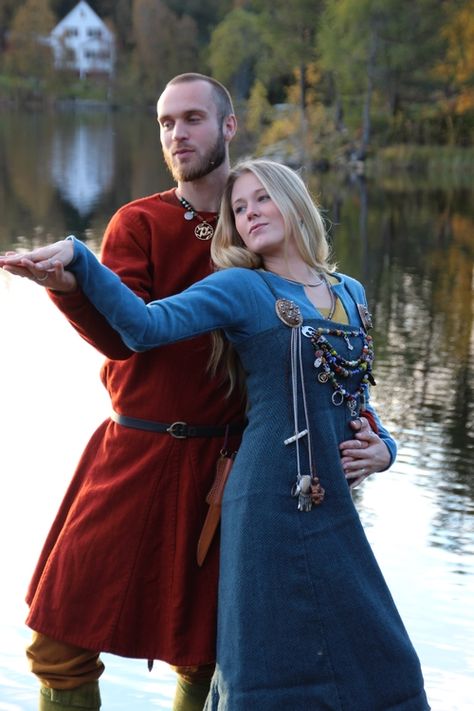 12c540fd53e084024c072e58e6d203c9--viking-men-viking-garb.jpg