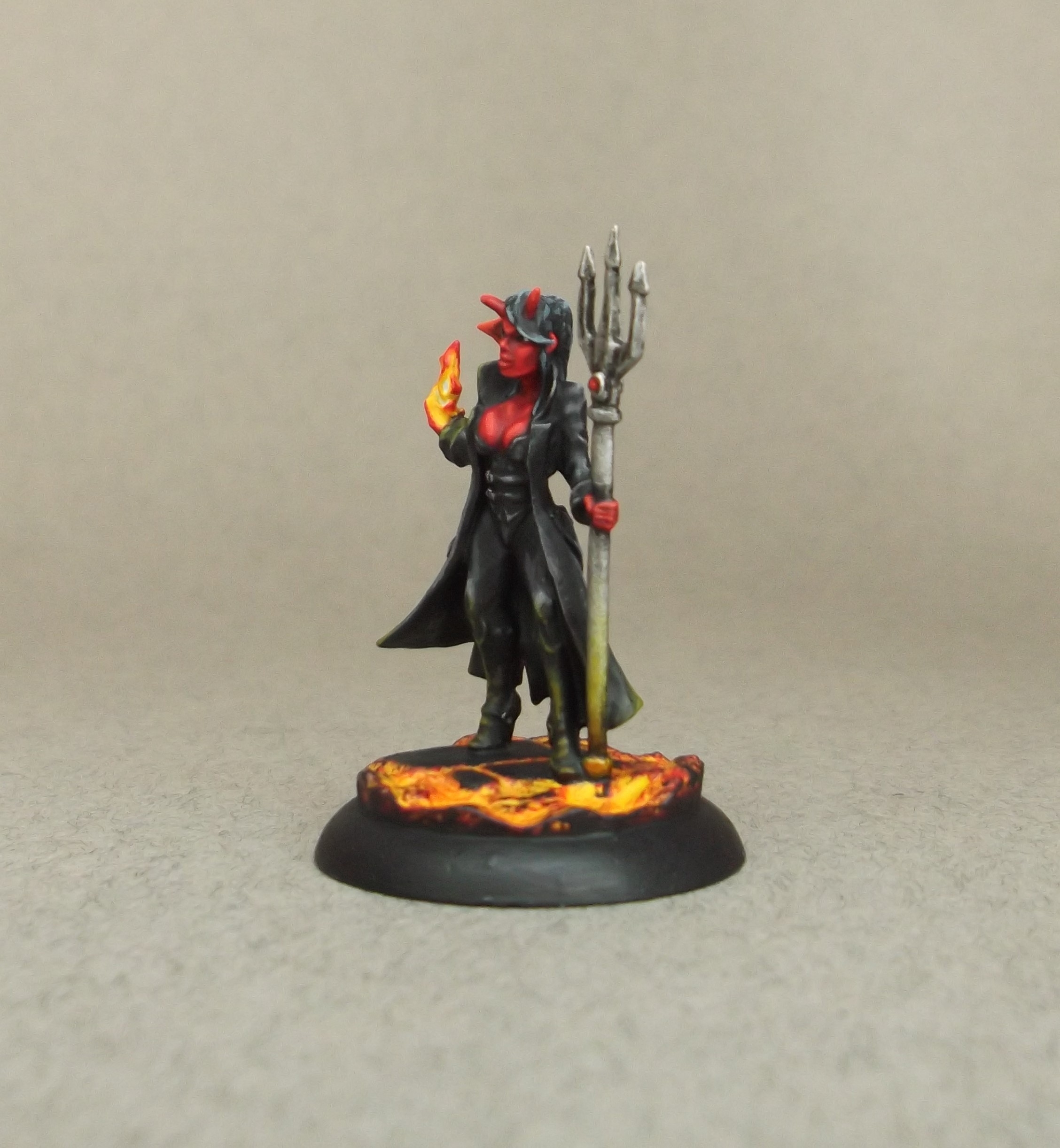58cea61f1ff60_50196DevilGirlSupervillain2_JPG_05cfa198840bcb56b2e76336feaf6f3e.jpg