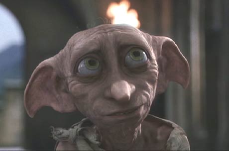 Dobby_at_Hogwarts.jpg