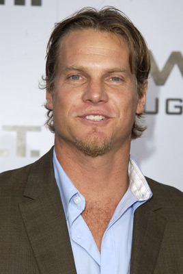 Gordon Holst (played by Brian Van Holt).jpg