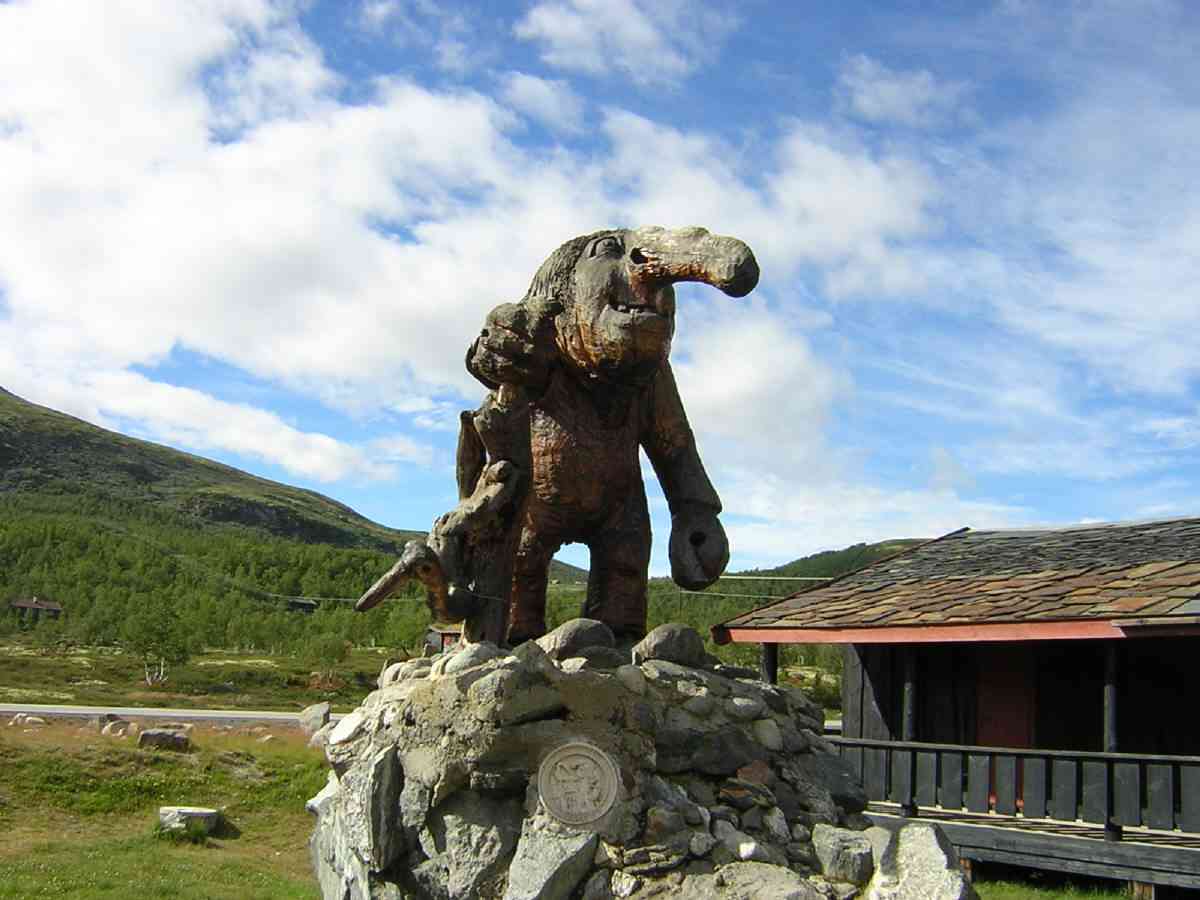 Gubben_on_Dovrefjell.jpg