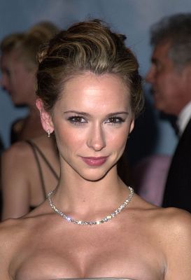 hewitt_jennifer_love4.jpeg