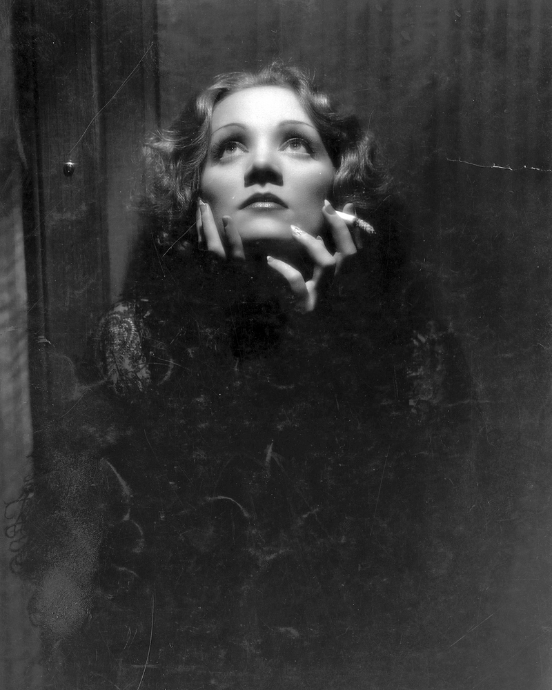 Marlene_Dietrich_in_Shanghai_Express_(1932)_by_Don_English.png