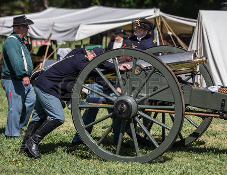 settingcannon.jpg
