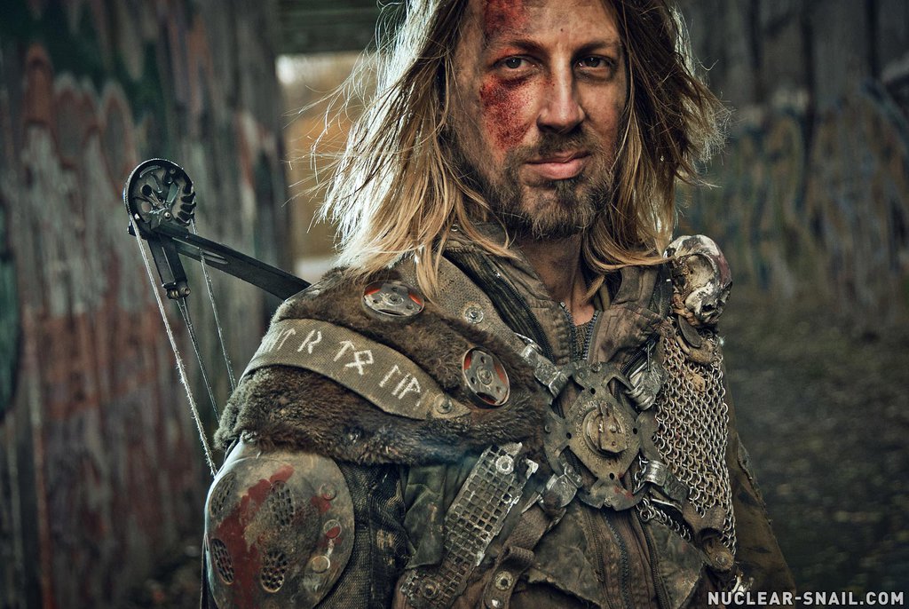 wasteland_viking_by_nuclearsnailstudios-dapfti7.jpg